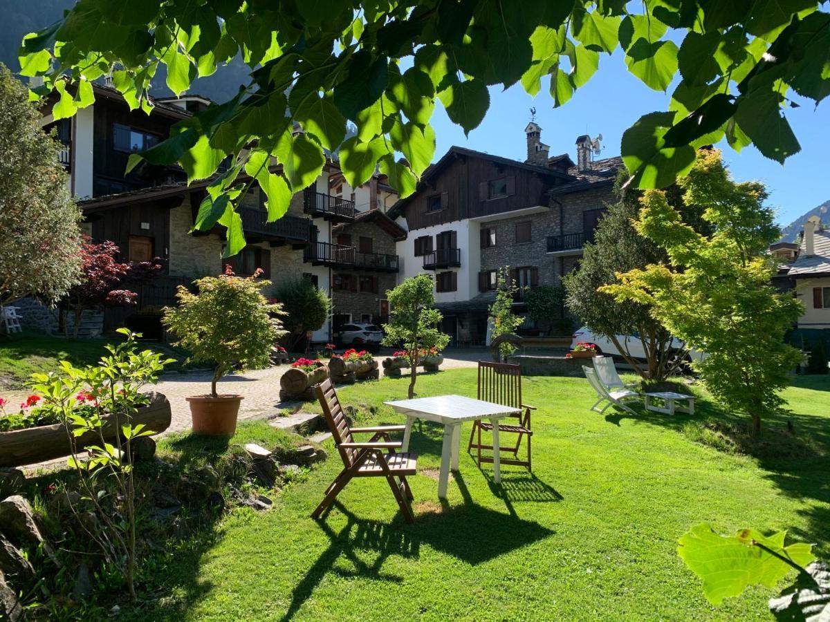 Hameau De Jadis Apartment Pré-Saint-Didier Exterior foto