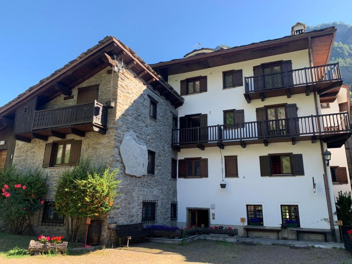 Hameau De Jadis Apartment Pré-Saint-Didier Exterior foto